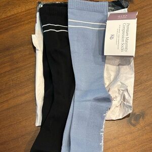 Kindred Bravely Premium Maternity/Pregnancy Compression Socks - Small 2 Pair NWT